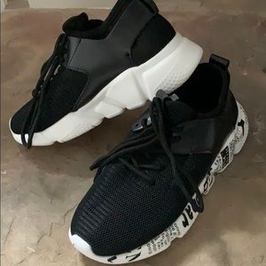 Awesome shoes (NEVER WARN)